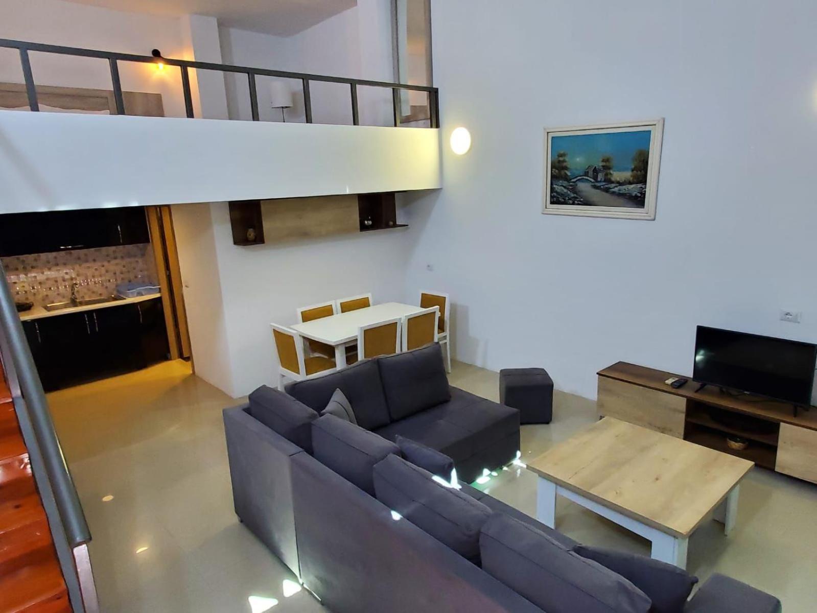 Summer Gate Apartment Sarandë Esterno foto