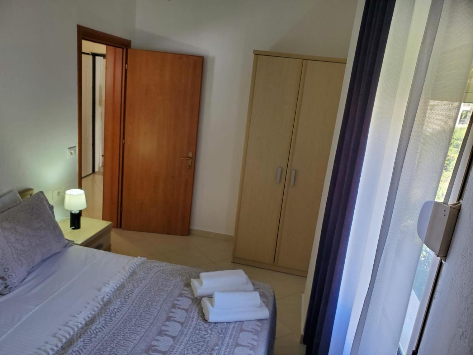 Summer Gate Apartment Sarandë Esterno foto