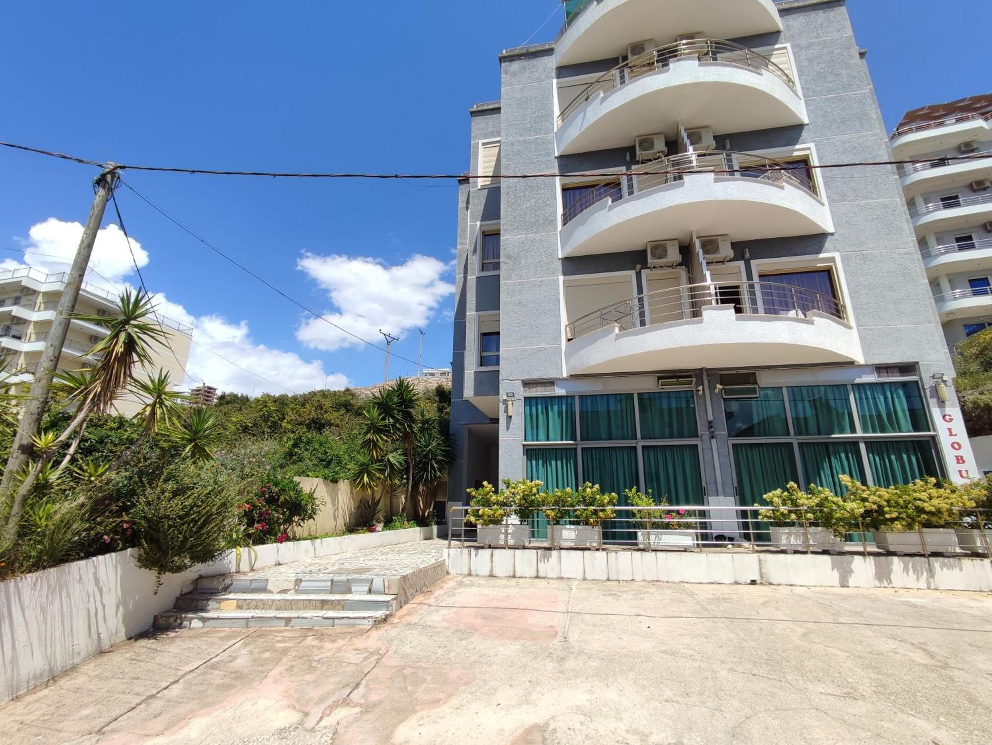 Summer Gate Apartment Sarandë Esterno foto