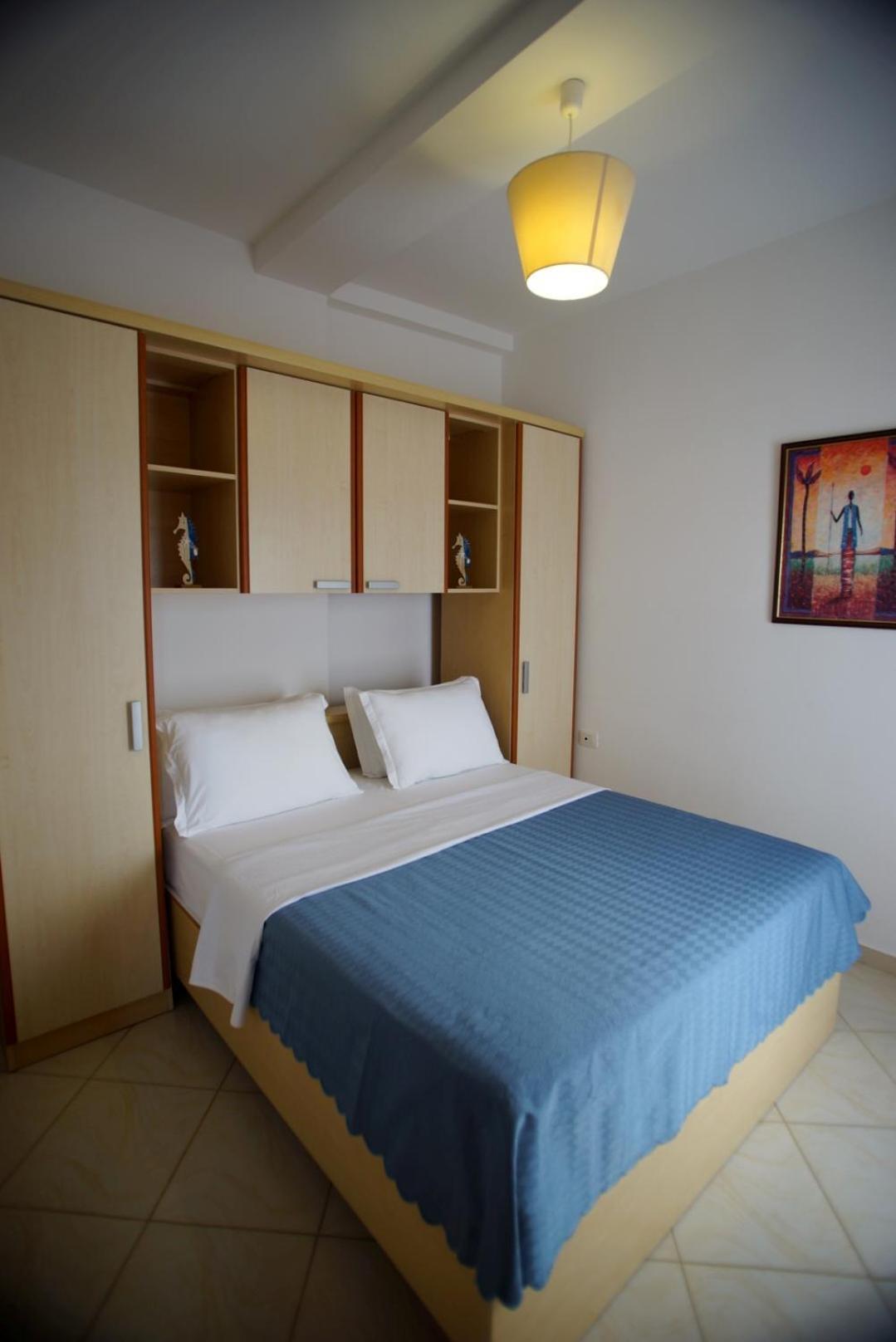 Summer Gate Apartment Sarandë Esterno foto